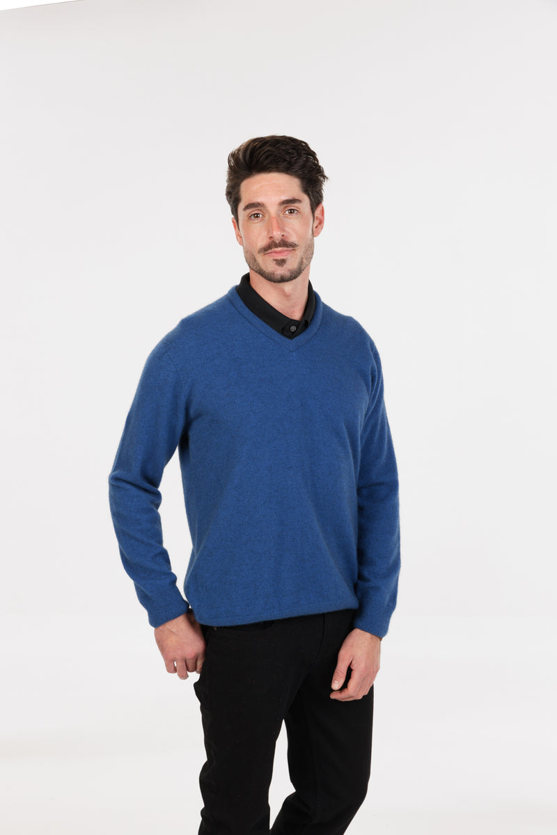 POSSUM, MERINO MEN'S VEE NECK SWEATER NB121