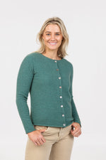 POSSUM & MERINO WOMEN'S CARDIGAN WITH PAUA SHELL BUTTONS NB872