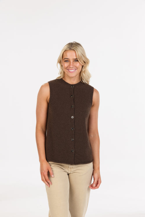 POSSUM & MERINO WOMEN'S SLEEVELESS CARDIGAN WITH BUTTONS NB898