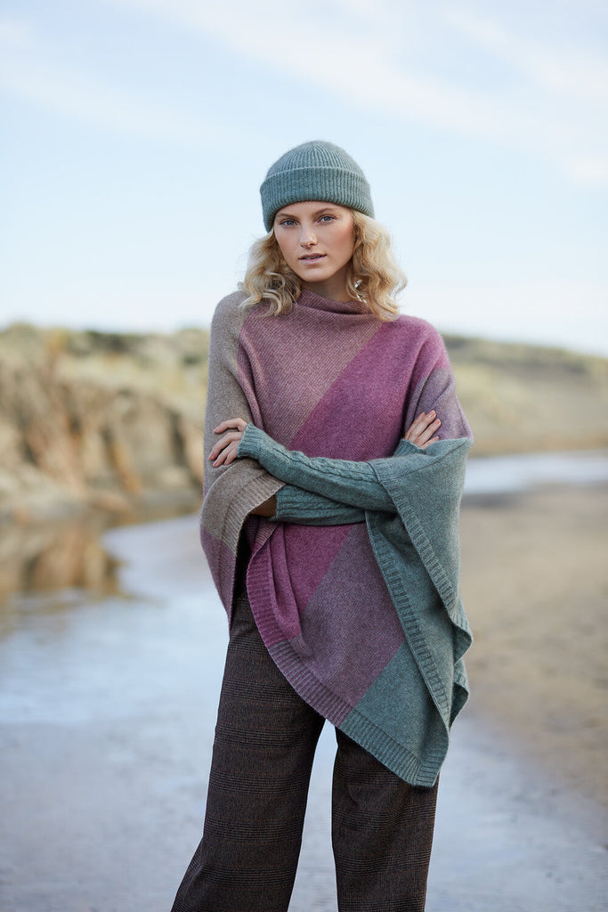 POSSUM & MERINO WOMEN'S OMBRE PONCHO 5010